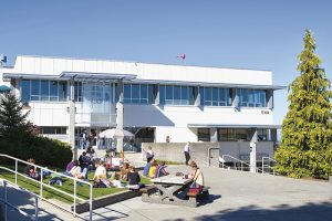 trường Vancouver Island University
